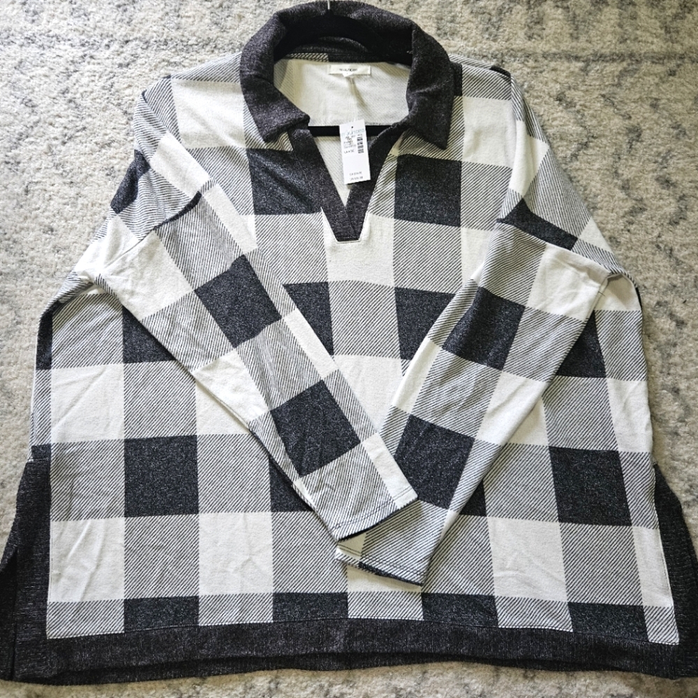 BRAND NEW with tags Maurices Grey Buffalo Check Relaxed Top Size Large